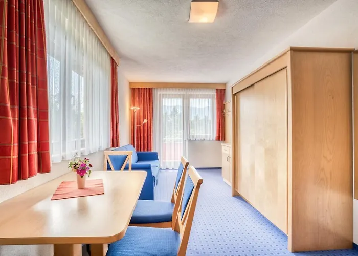 Appartementhaus Sonneck イムスト