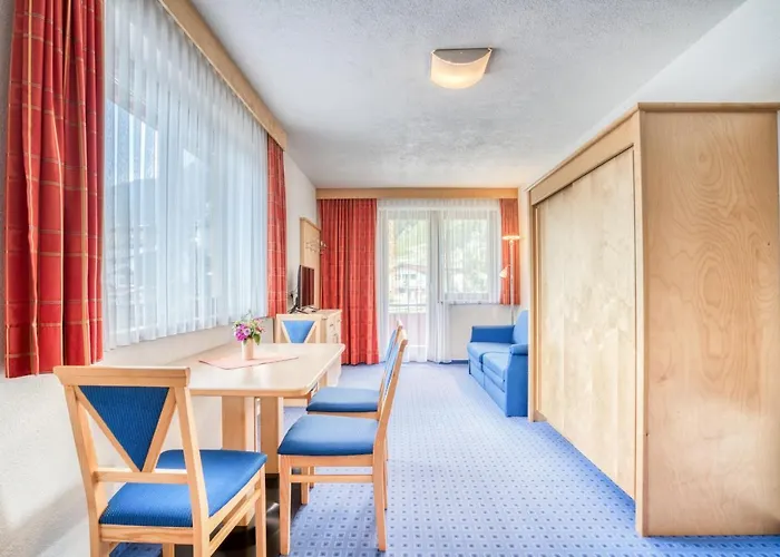 Appartementhaus Sonneck アパートホテル 3*