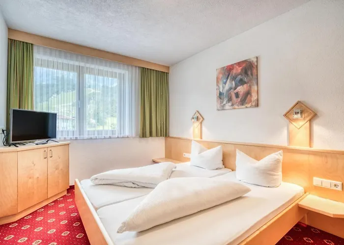 Appartementhaus Sonneck イムスト